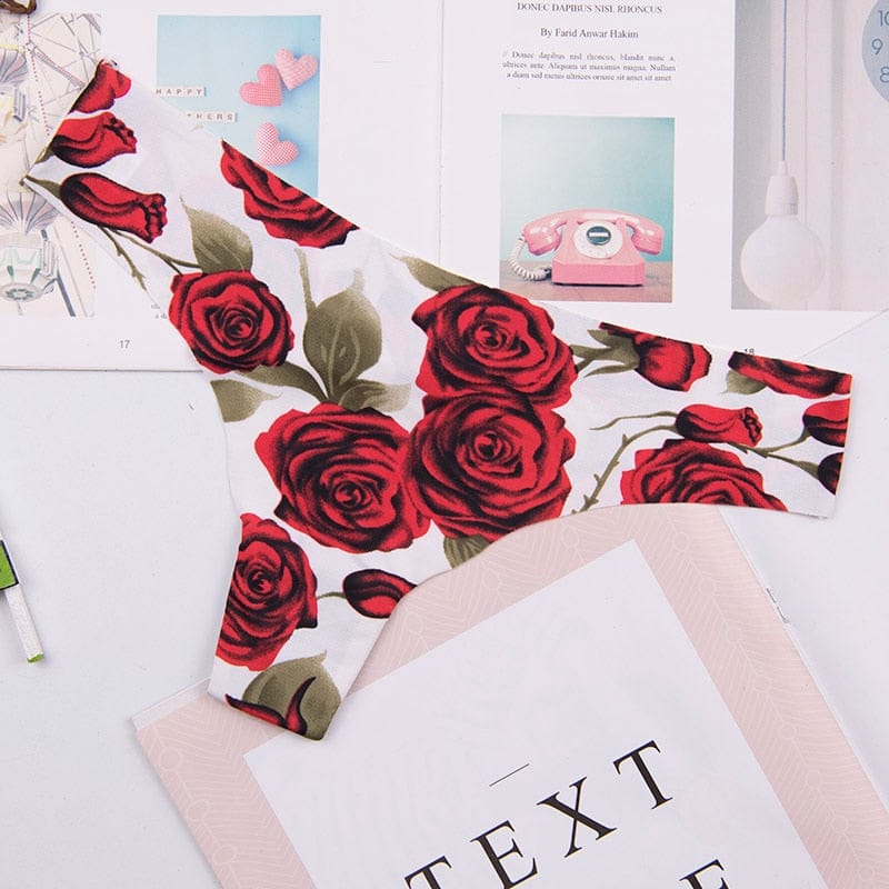 Women Panties Underwear Ultra-thin Seamless Briefs BENNYS